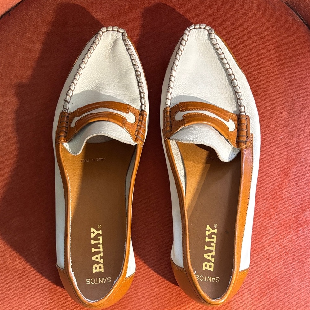 Vintage Bally Santos Men's 8 1/2 Leather Loafers Crème Tan Excellent Condition
